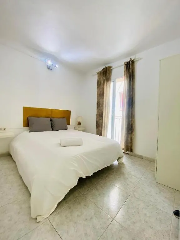 031 Center Barca 3 1 Apartment Barcelona Spain